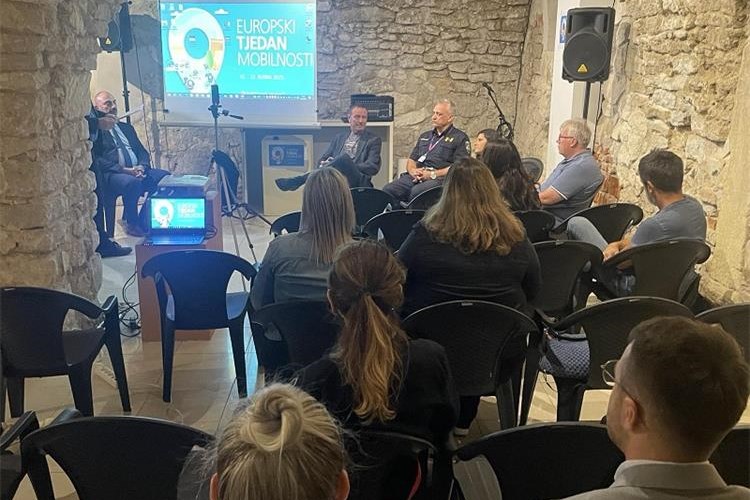 Slika \PU_V\vijesti\2025\Panel - tjedan mobilnosti.jpg